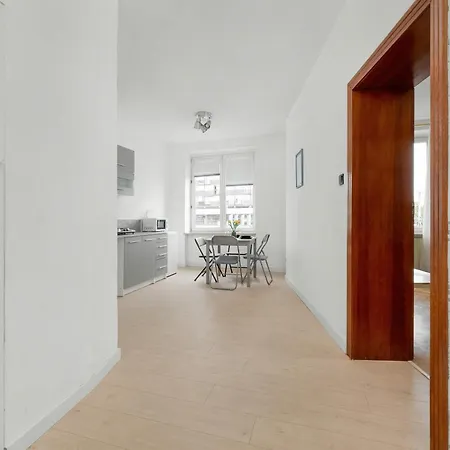 Przytulny Legionow Z Parkingiem By Renters Apartman Wrocław